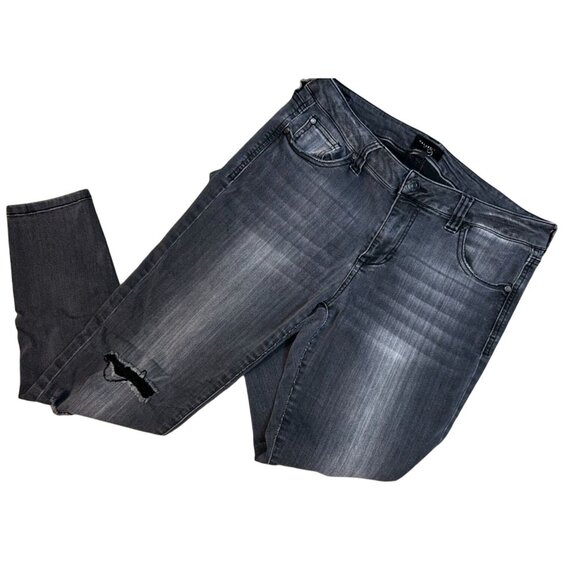 Celebrity Pink Distressed Mid-Rise Skinny Ankle Jeans in Coal Black Size 11/30 - Picture 3 of 9